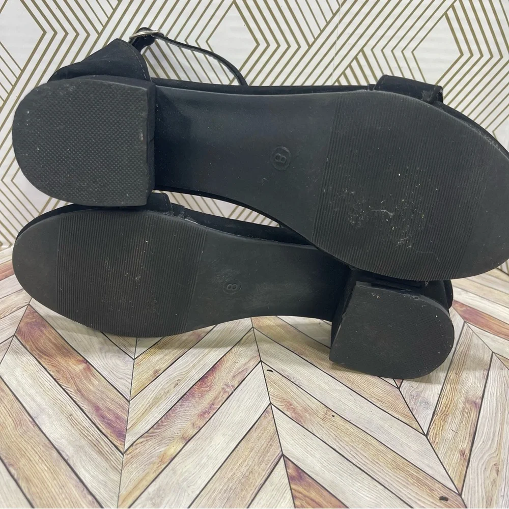 Wellsfountn Suede Black Heels Size 8 sb‎